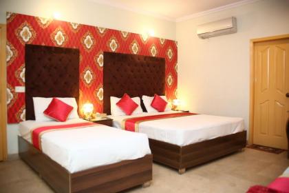 Dove Inn Hotel Tipu Block Feroze Pur Road - image 11