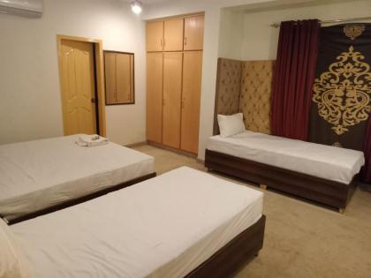 Dove Inn Hotel Tipu Block Feroze Pur Road - image 16