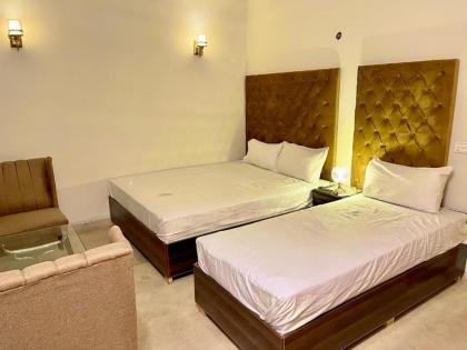 Dove Inn Hotel Tipu Block Feroze Pur Road - image 18