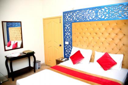 Dove Inn Hotel Tipu Block Feroze Pur Road - image 22