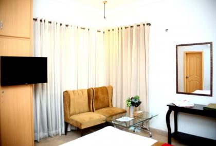 Dove Inn Hotel Tipu Block Feroze Pur Road - image 24