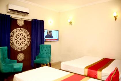 Dove Inn Hotel Tipu Block Feroze Pur Road - image 30