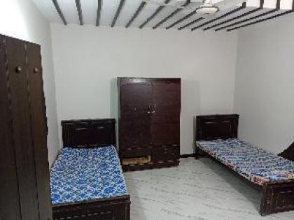Awami Girls Hostel - image 2
