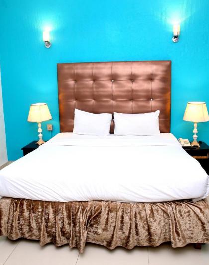 Hotel Premier inn Mall Lahore - image 11