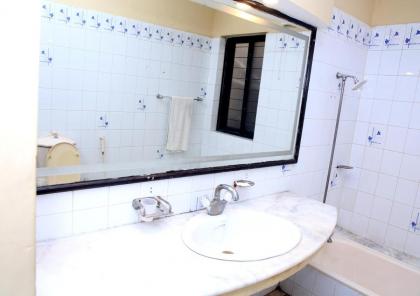 Hotel Premier inn Mall Lahore - image 16