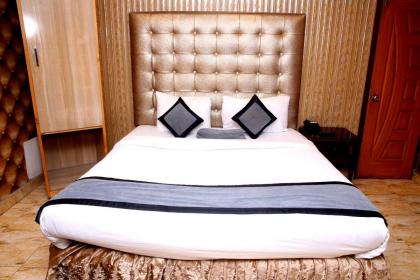 Hotel Premier inn Mall Lahore - image 7