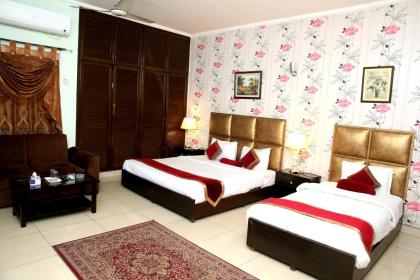 Hotel Premier inn Mall Lahore - image 9