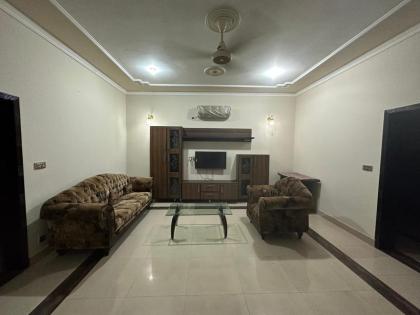 Bahria Town - 10 Marla Two Bed rooms portion for families - image 27