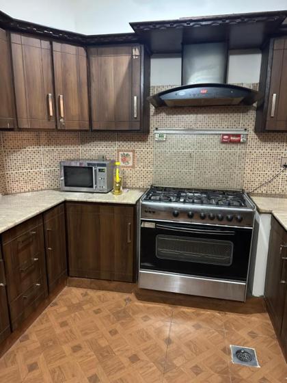 Bahria Town - 10 Marla Two Bed rooms portion for families - image 30
