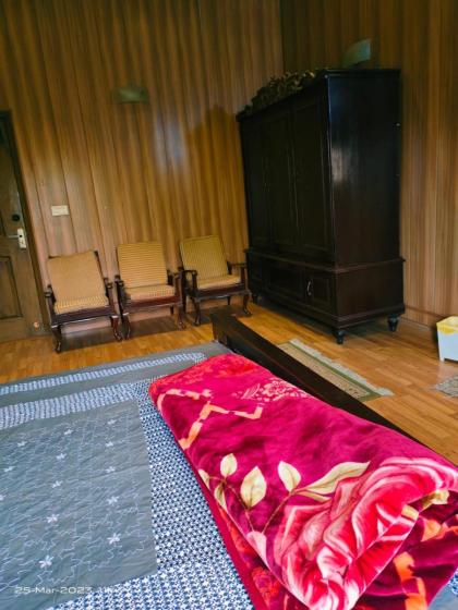 Apartment near to Shaukat khanaam lahore - image 8
