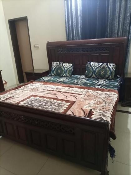 Township - Fully furnished elegant complete portion for families - image 12