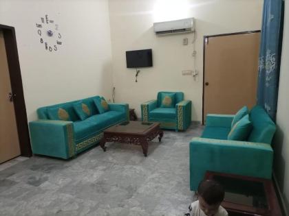 Township - Fully furnished elegant complete portion for families - image 14