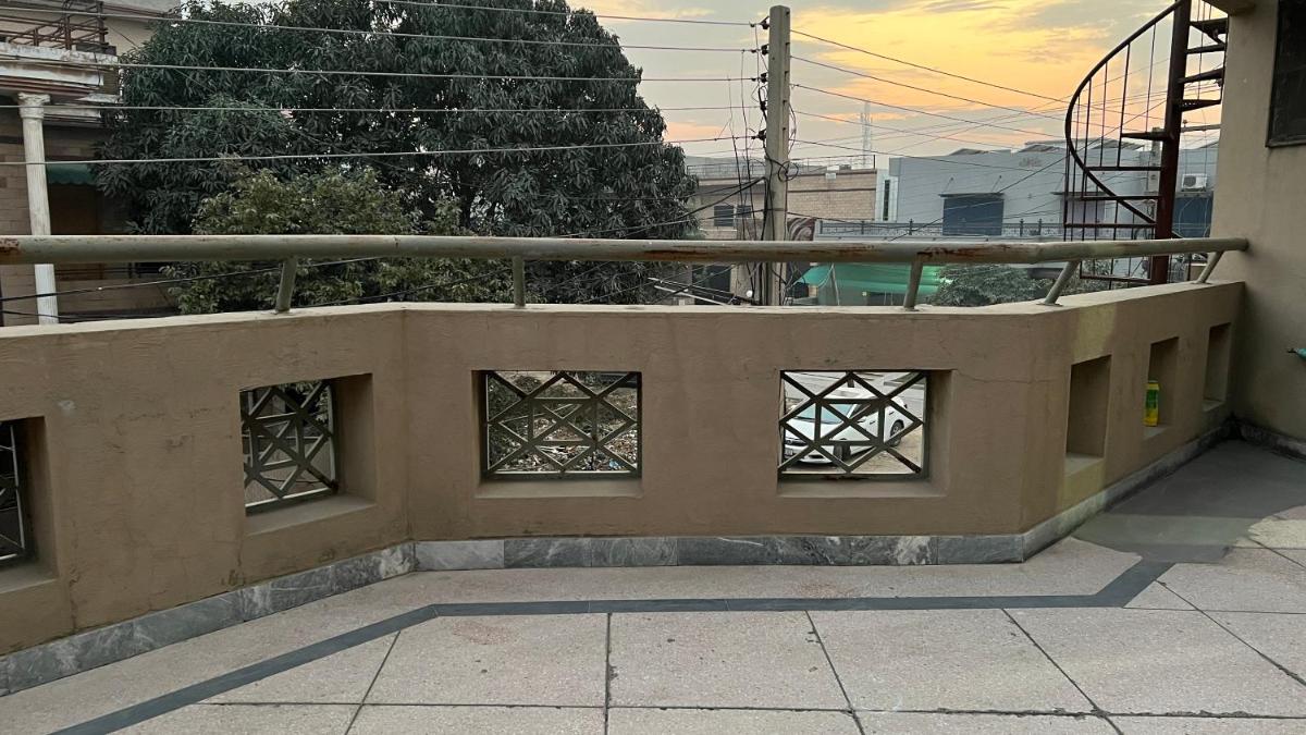 4 bed Spacious Villa - image 6