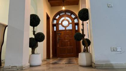 4 bed Spacious Villa - image 9
