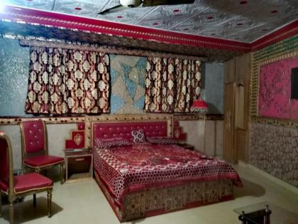 Al Noor Hotel - image 7