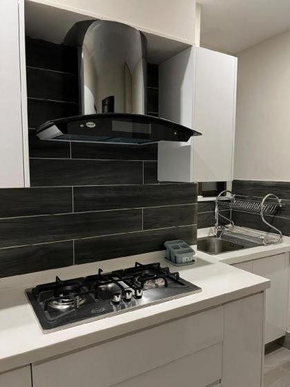 Apartment in the heart of Lahore - image 7