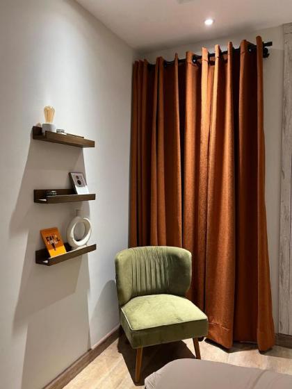 Apartment in the heart of Lahore - image 8