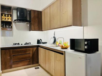 One Bedroom Luxury Apartment 1 Bed - image 16