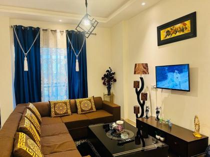 One Bedroom Luxury Apartment 1 Bed - image 8