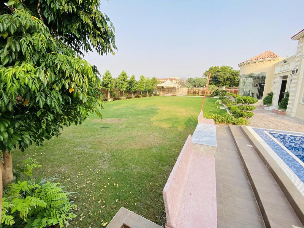 CHANAR SPRING MEADOWS  - image 3
