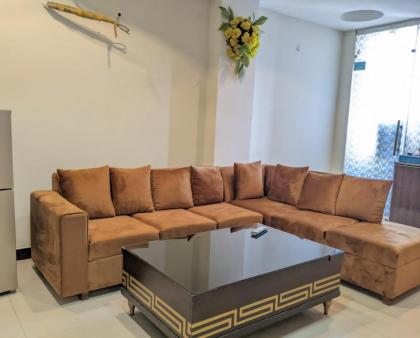 One bed luxury Apartment For Per day