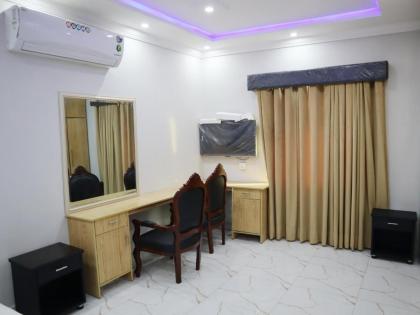 Hotel Orange One - image 9