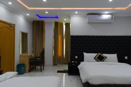 Hotel Orange One - image 11
