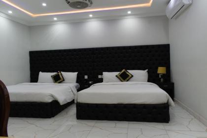 Hotel Orange One - image 12