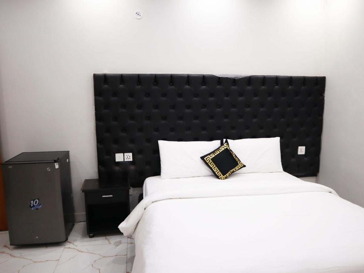 Hotel Orange One - image 7