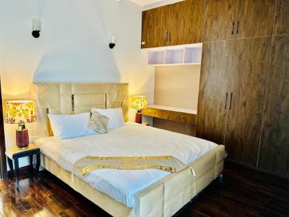 White palace Where you live your dream - image 2