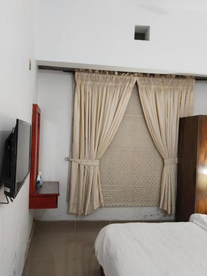 Homewood Suite Two Bedroom Apartment near Airport - image 25