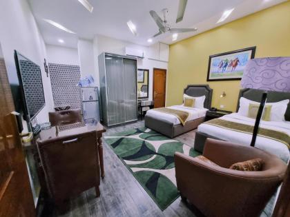 Hayyat Luxury Suites - image 27