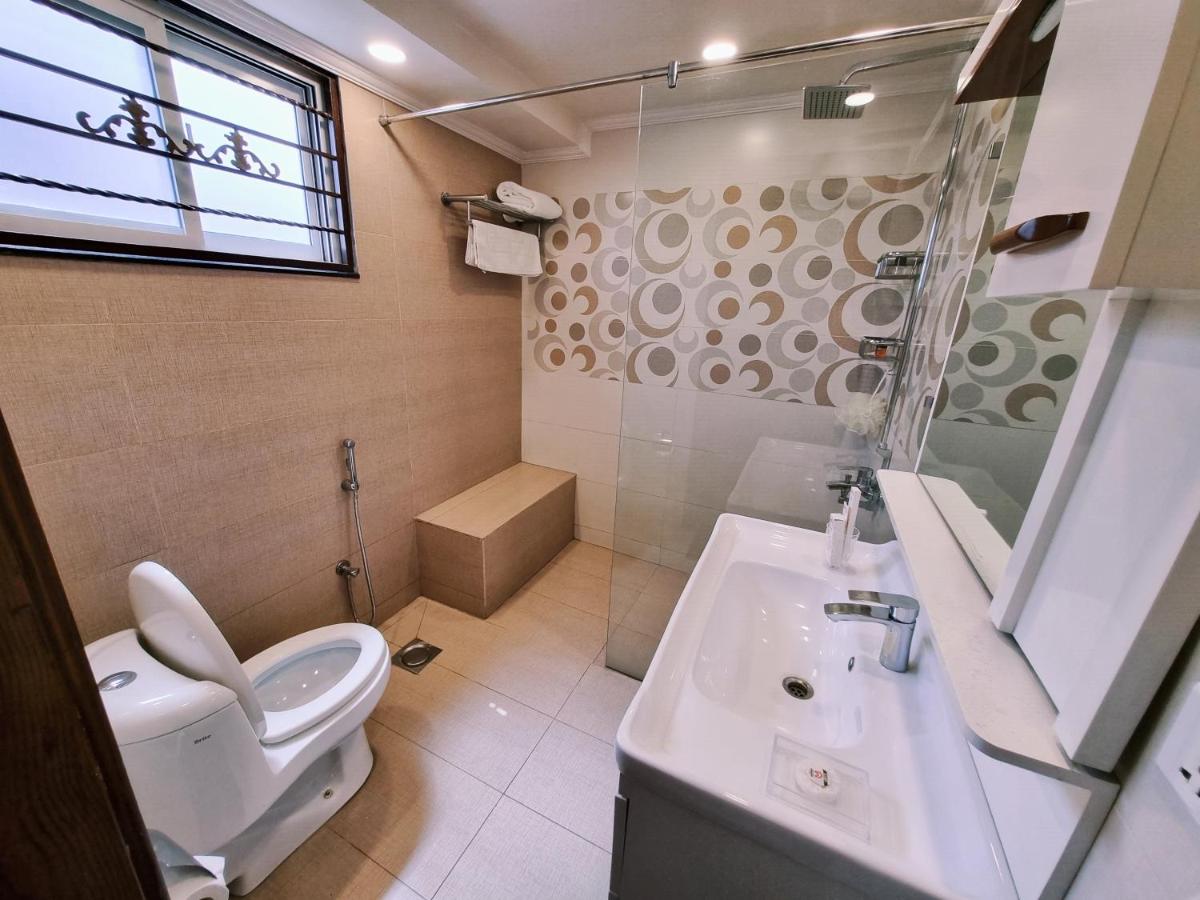 Hayyat Luxury Suites - image 6