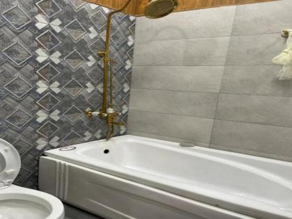 Private Luxury Apartment Gulberg Lahore - image 2