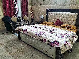 Beautiful Furnished Room In Lahore - main image