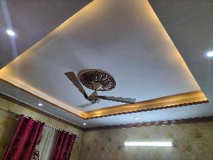 Beautiful Furnished Room In Lahore - image 3