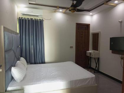 Dove Inn Family Residency Johar Town - image 6