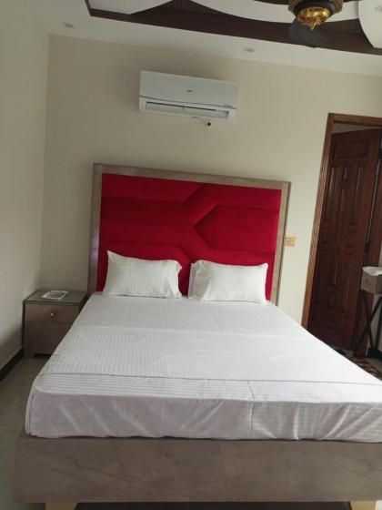 Dove Inn Family Residency Johar Town - image 7