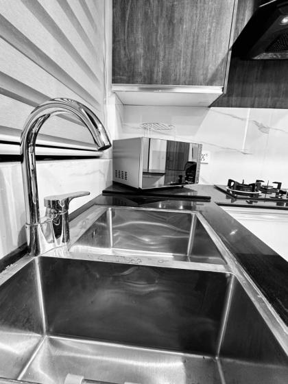 Luxury Apartment in Lahore near Gulberg - image 5