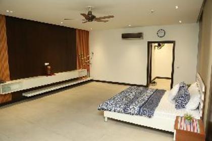 Zaha Homes: Glanz Luxe - Upper portion 2brDDK  - image 19