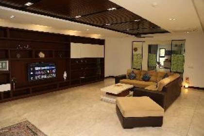 Zaha Homes: Glanz Luxe - Upper portion 2brDDK  - image 2