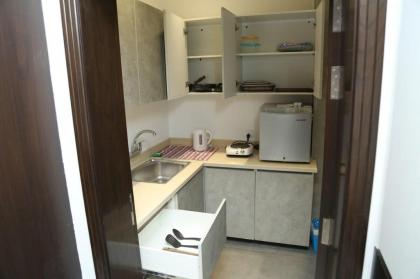 Zaha Home:Glanz Luxe- 1BRkitchenette terrace - image 14