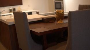 Uptown Studio Residence - image 4