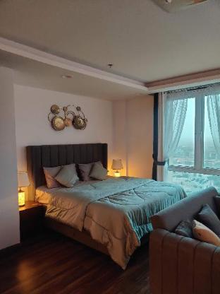 Uptown Studio Residence - image 7