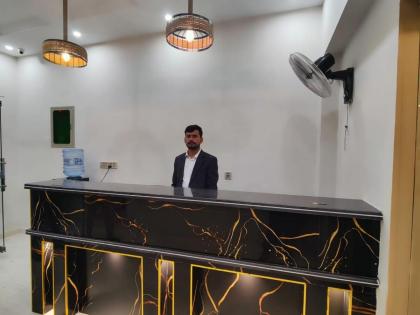 Hotel white season Gulberg - image 18