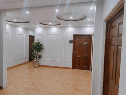 Hotel white season Gulberg - image 30