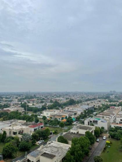 Luxury apartment in Gold Crest Mall 1 bed - image 6