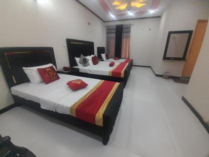 Hotel Grand Rose - image 15