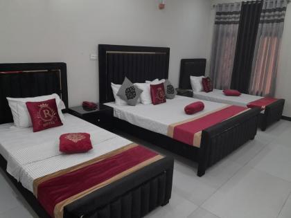 Hotel Grand Rose - image 28