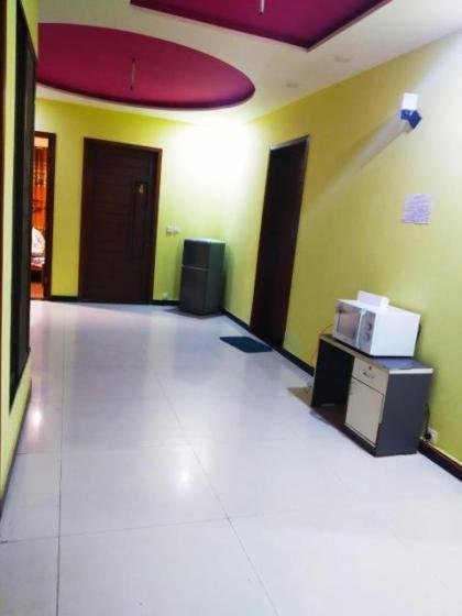 Continental Girls Hostel UCP - image 10